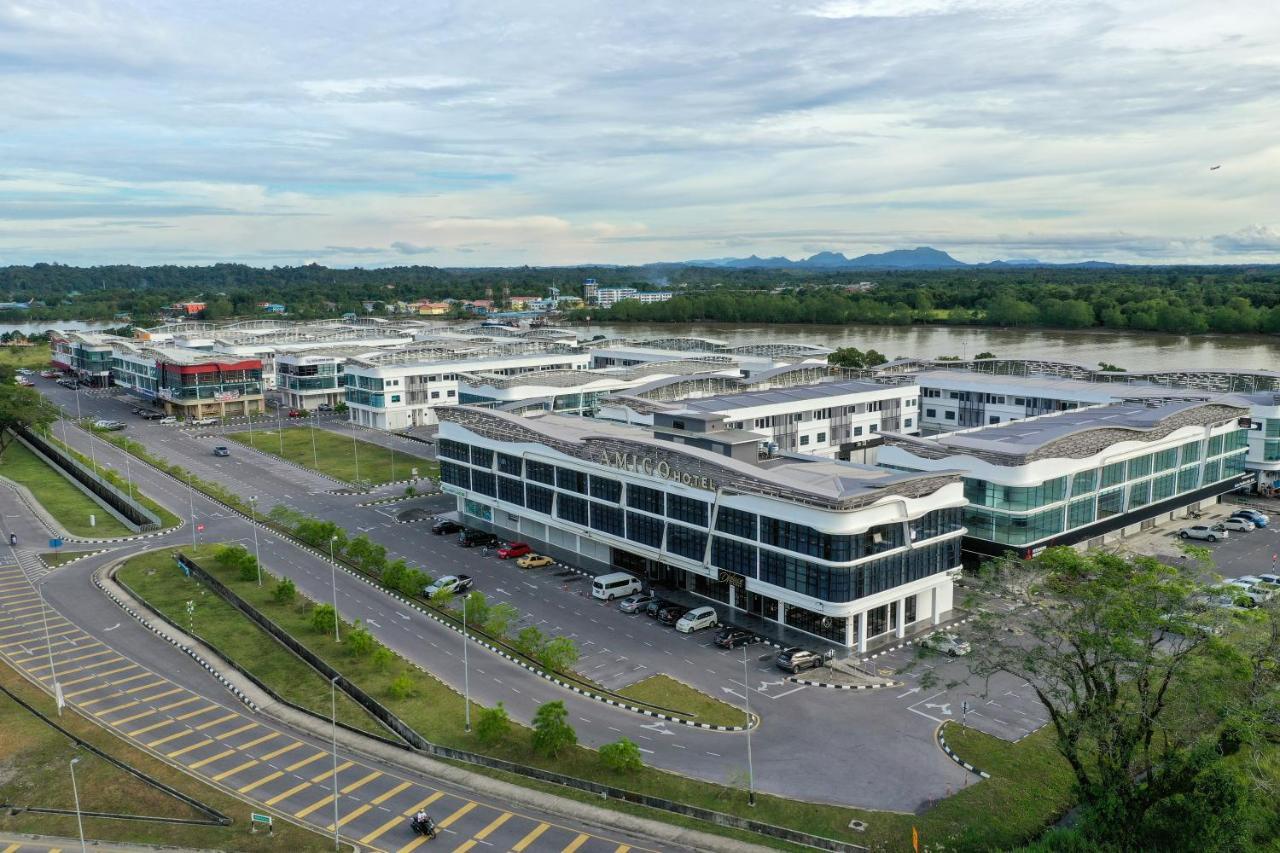 Amigo Hotel Bintulu Exterior foto